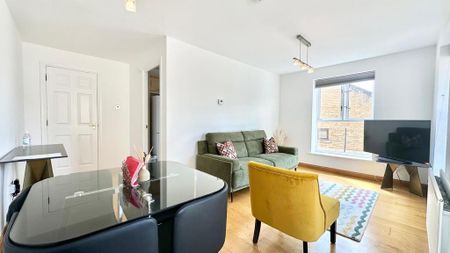 2 bedroom apartment to rent - Photo 4