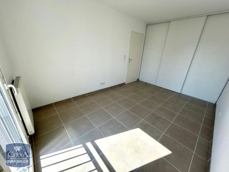 Location Appartement 2 pièces 44m² TOULON 83100 - Photo 3