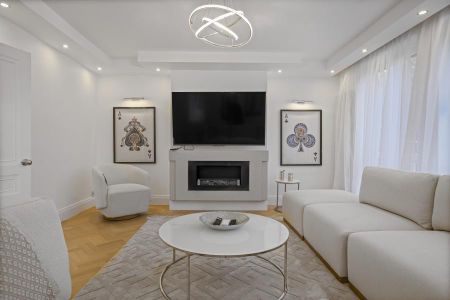 4 bedroom townhouse to rent - Photo 2