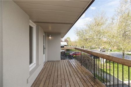 For Lease - 62 Princeton Terrace, Brampton, Ontario - Photo 2