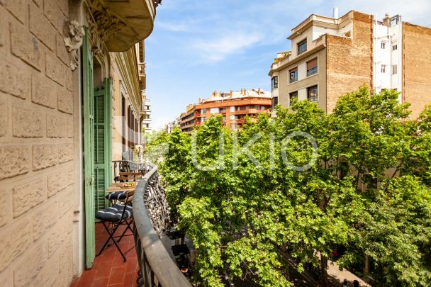 Barcelona - Photo 1