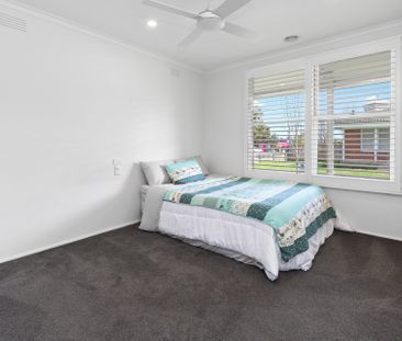 8/121 Mount Eliza Way , - Photo 2