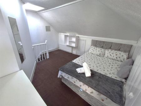 7 bedroom house share to rent - Photo 2