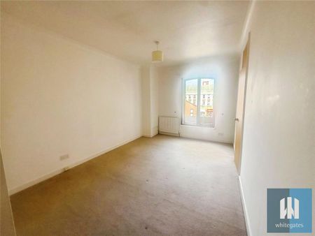 3 bedroom apartment to rent - Photo 2
