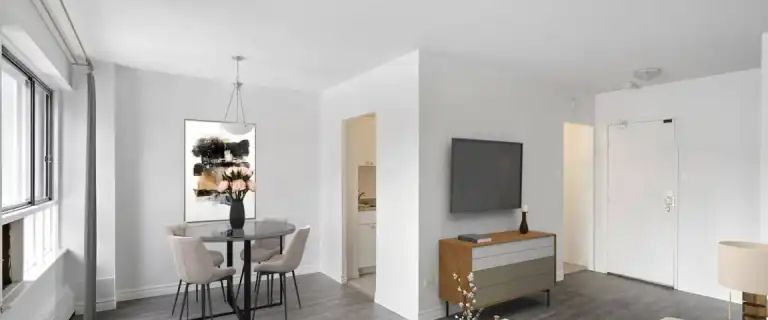 Parc Royal Apartments | 3333 West Jean Talon Street, Montreal - Photo 1