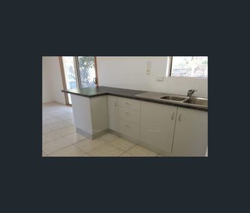 2 Duncan Court, Kelso, Qld 4815 - Photo 3