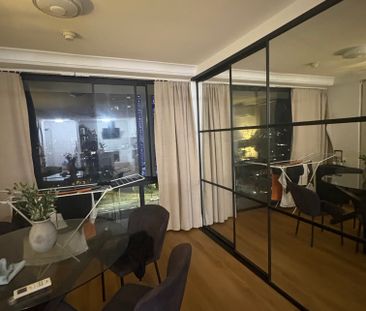 Surfers Paradise - Photo 2