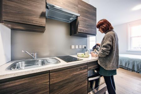 The Bruce Building, Newcastle Upon Tyne - Photo 5