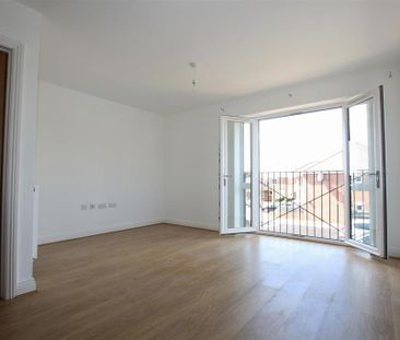 2 bedroom maisonette to rent - Photo 1
