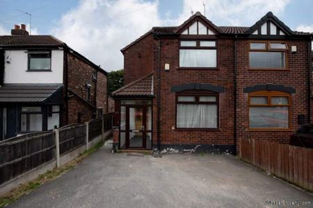 3 bedroom property to rent in Manchester - Photo 3