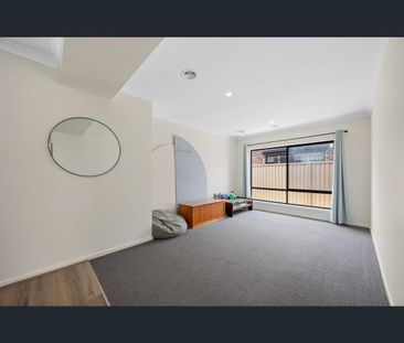 3 Honey Eater Drive, Winter Valley, Vic 3358 - Photo 2