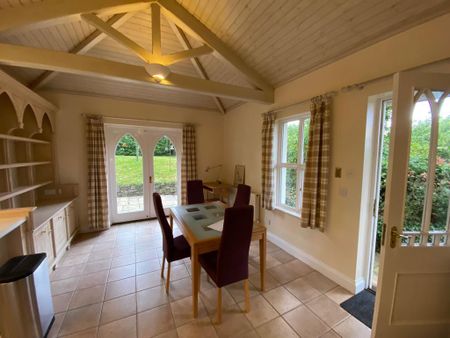 1 bedroom detached bungalow to rent - Photo 2