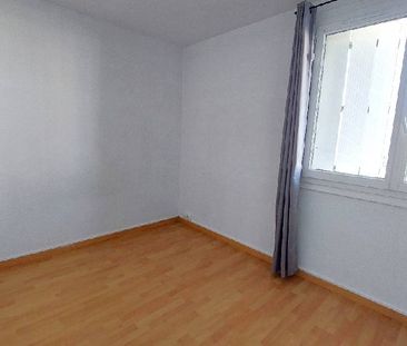 APPARTEMENT - Photo 2