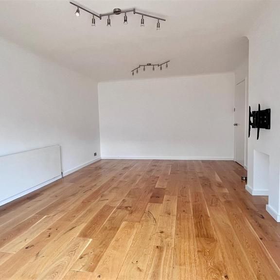 3 bedroom house to rent - Photo 1