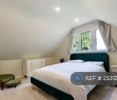 3 bedroom detached house to rent - Photo 3
