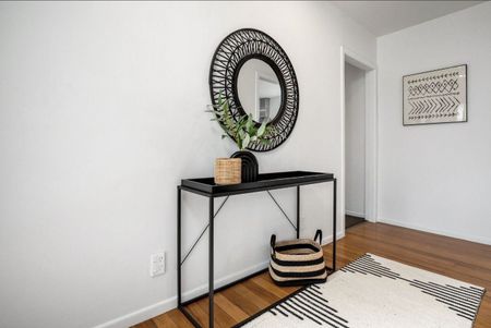 Pet Friendly Home - Photo 5