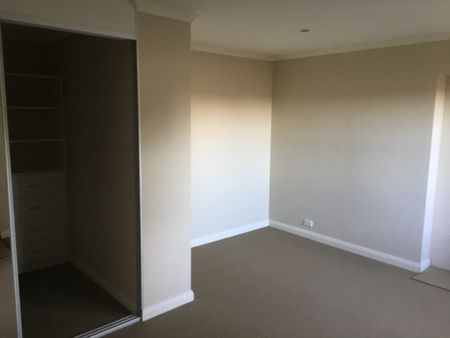 Castle Cove - Photo 5