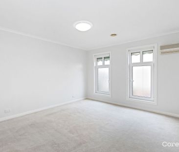 1/11 Blair Street Bentleigh VIC - Photo 2