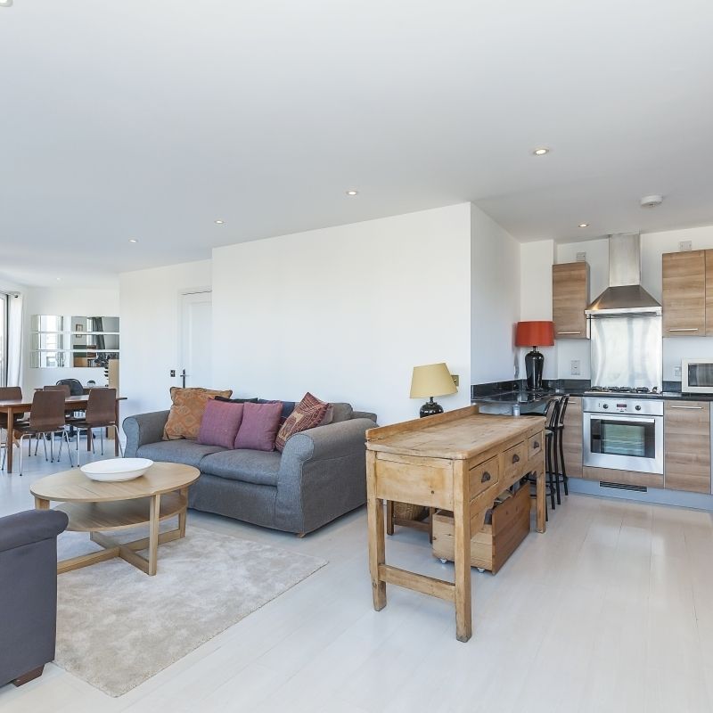 2 bedroom apartment to rent - Photo 1