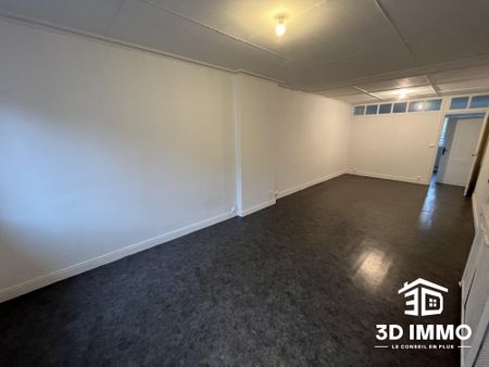 Location Appartement 2 pièces 50m² AVESNES SUR HELPE 59440 - Photo 4