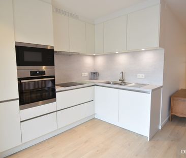 Luxe 1 slaapkamer appartement met terras in centrum Kortrijk - Foto 4