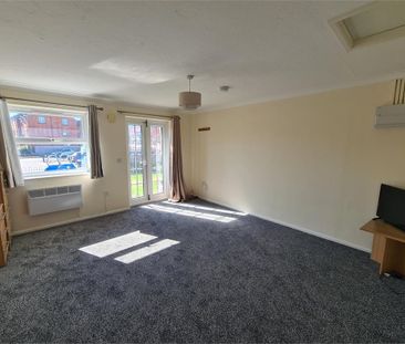 42 Abbeyfields, Peterborough - Photo 5