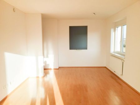 Helle 3-Zimmerwohnung mit großzügigem Balkon - Photo 2