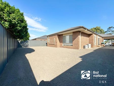 12 Montezuma Avenue, 3029, Truganina Vic - Photo 2