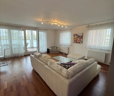 Moderne 3-Zi Wohnung mit Loggia, Stellplatz, Pool & Sauna im 10. Be... - Foto 1