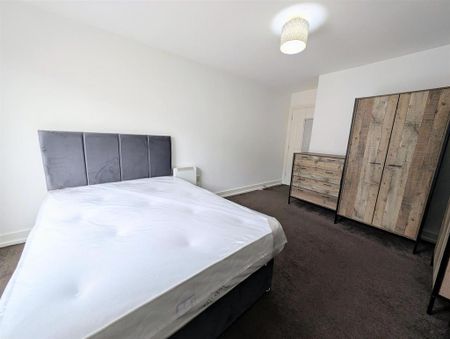 2 bedroom apartment to rent - Photo 4