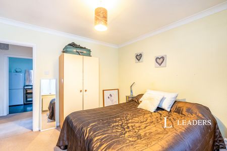 1 bedroom apartment to rent Victoria Drive, Bognor Regis, PO21 - Photo 5