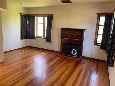 Affordable 3-Bedroom House in Tawa - Photo 5