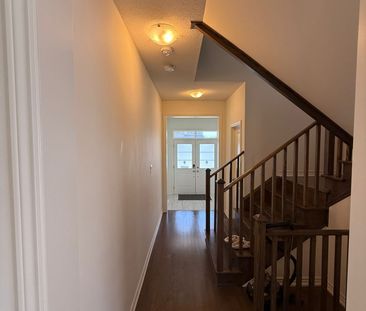 For Lease - 2080 Coppermine Street, Oshawa, Ontario - Photo 6