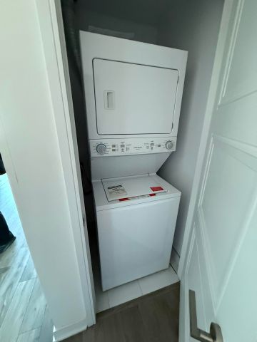 For Lease - 25 Neighbourhood Lane Unit# 909, Toronto, Ontario - Photo 4