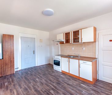 Pronájem bytu 3+1 85 m², Na Veselce 732, Úpice - Photo 4