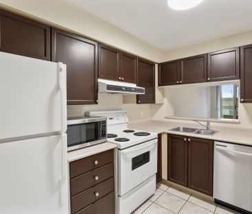 For Lease - 8 Covington Road Unit# 507, Toronto, Ontario - Photo 3