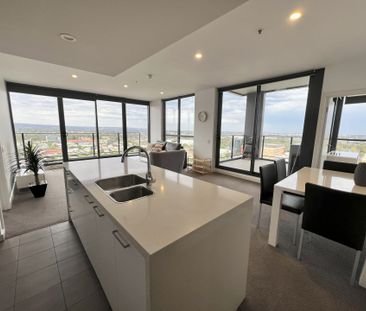 Fully Furnished Penthouse Apartment - Breathtaking Views & Your Own... - Photo 2