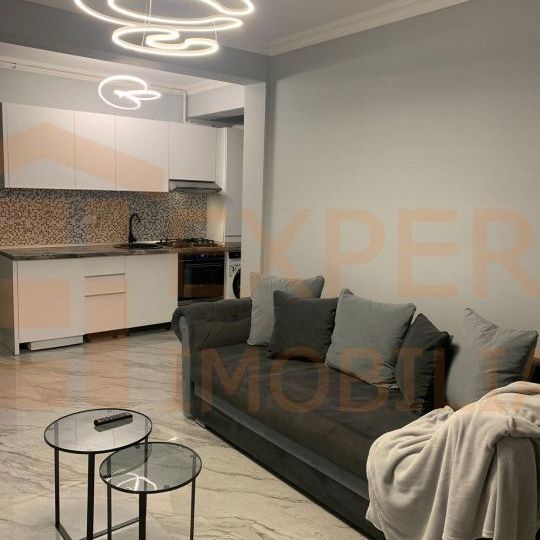 Apartament 2 camere de inchiriat in Mamaia Nord – complet mobilat si - Photo 1