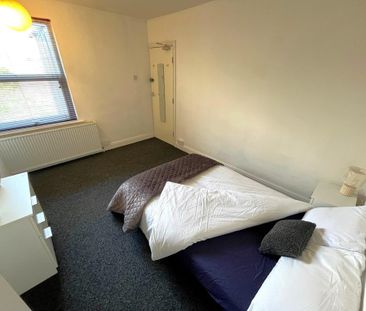 1 bedroom in a house share to rent - Photo 6