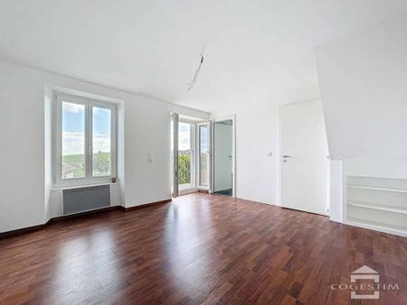 Maison de village individuelle rénovée à Essertines-sur-Rolle - Photo 3