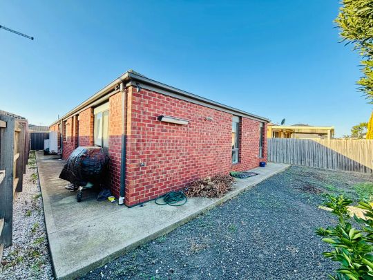 27 Chapman Drive, Wyndham Vale VIC 3024 - Photo 1