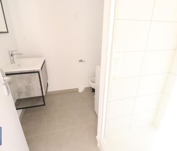 Location Appartement 1 pièce 27m² ST ETIENNE 42000 - Photo 4