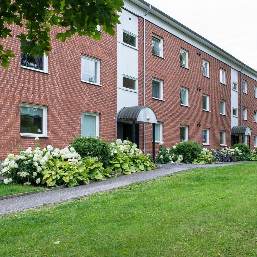 Skolvägen, Vagnhärad - Foto 1