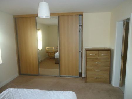 25 Henry Street, Enniskillen, BT74 7JT - Photo 4