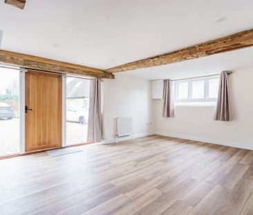 2 bedroom property to rent - Photo 1