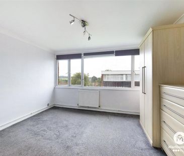 2 bedroom property to rent - Photo 4