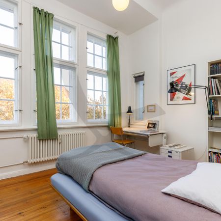 Single Living - Photo 3