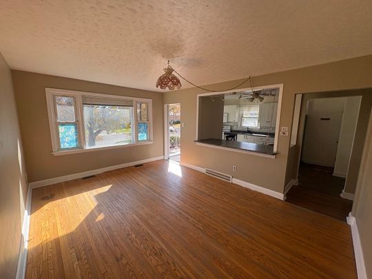 For Lease - 378 Aberdeen Avenue, Peterborough, Ontario - Photo 1