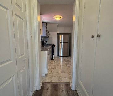 For Lease - 581 Paterson Street Unit# #1, Peterborough Central, Ont... - Photo 2