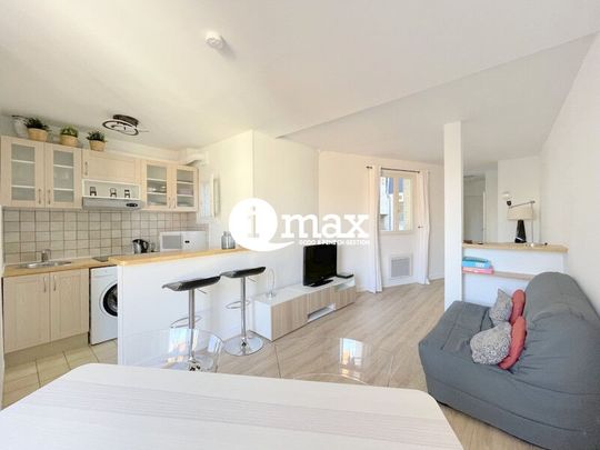 Location Appartement PARIS 18 - - Photo 1